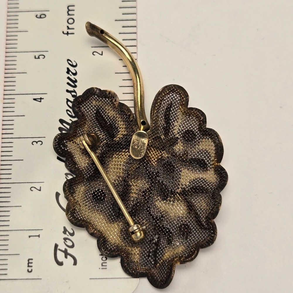 W&H Leaf Brooch Gold Excellent 12K GF Mesh Faux Pearl Vintage Pin - Picture 3 of 3